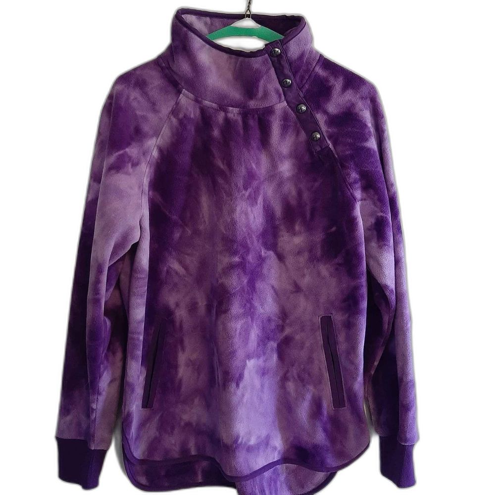 Green Tea Tie Dye fleece pullover